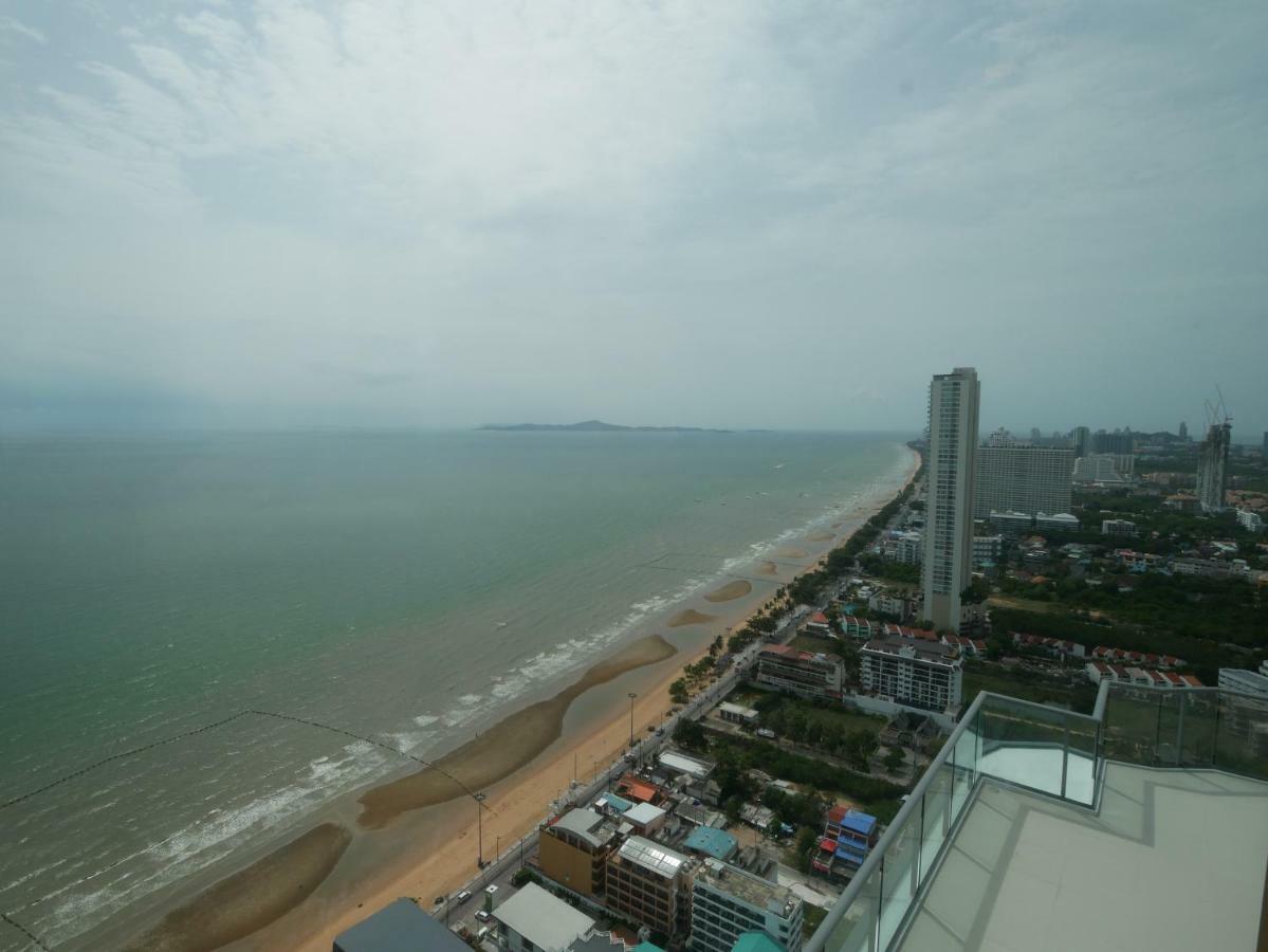Aeras - The Ultimate Beachfront Experience Jomtien Beach Eksteriør billede