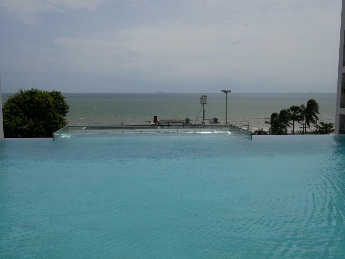 Aeras - The Ultimate Beachfront Experience Jomtien Beach Eksteriør billede